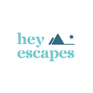 Hey Escapes logo