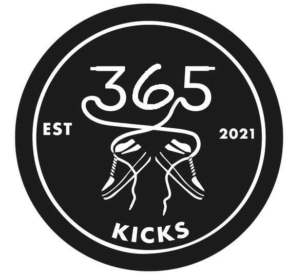 77kicks logo