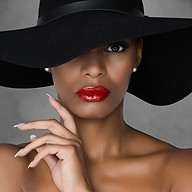 Natasha J Bella logo