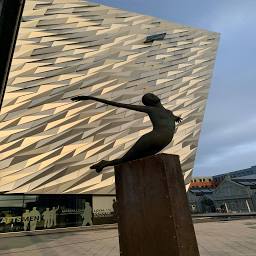 Walkbelfast logo