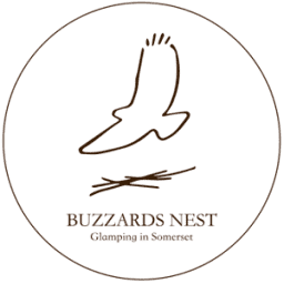Buzzardsnestglamping logo