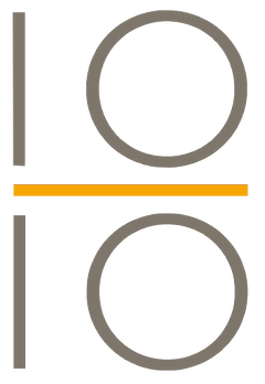 10outof10 logo