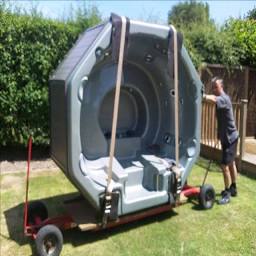 Hottubmover logo